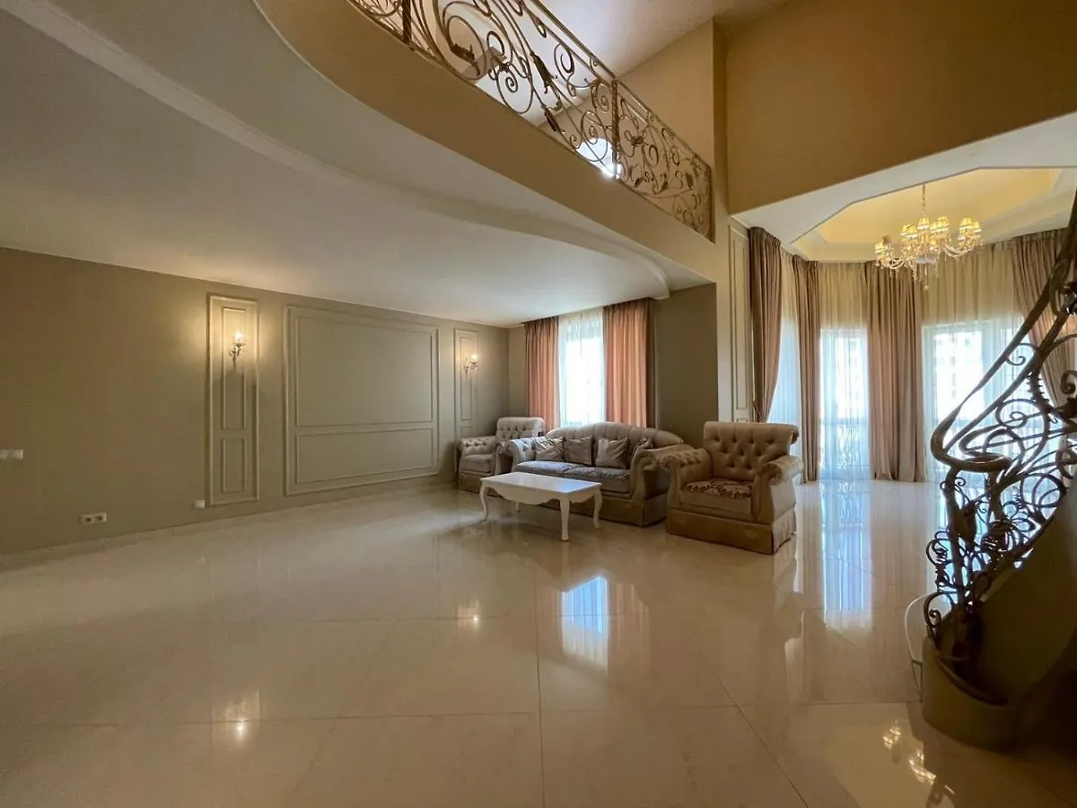 Героев Сталинграда 24А Apartment Kyiv