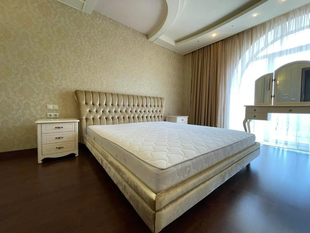 Героев Сталинграда 24А Apartment Kyiv